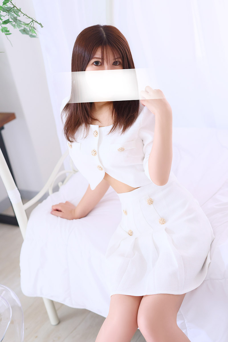 ななみ